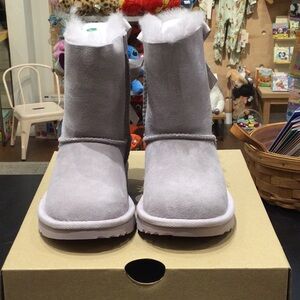 Ugg toddler Bailey Bow NIB NWT